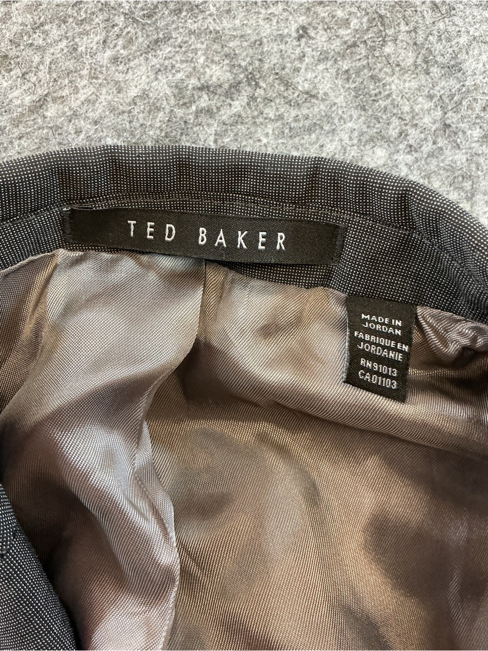 Ted Baker Men's Gray Two-Button Suit Jacket Size 38R - Picture 2 of 4